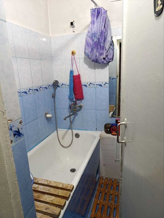 Продается 4-комнатная квартира на 3 этаже 5-этажного дома Гидролизный