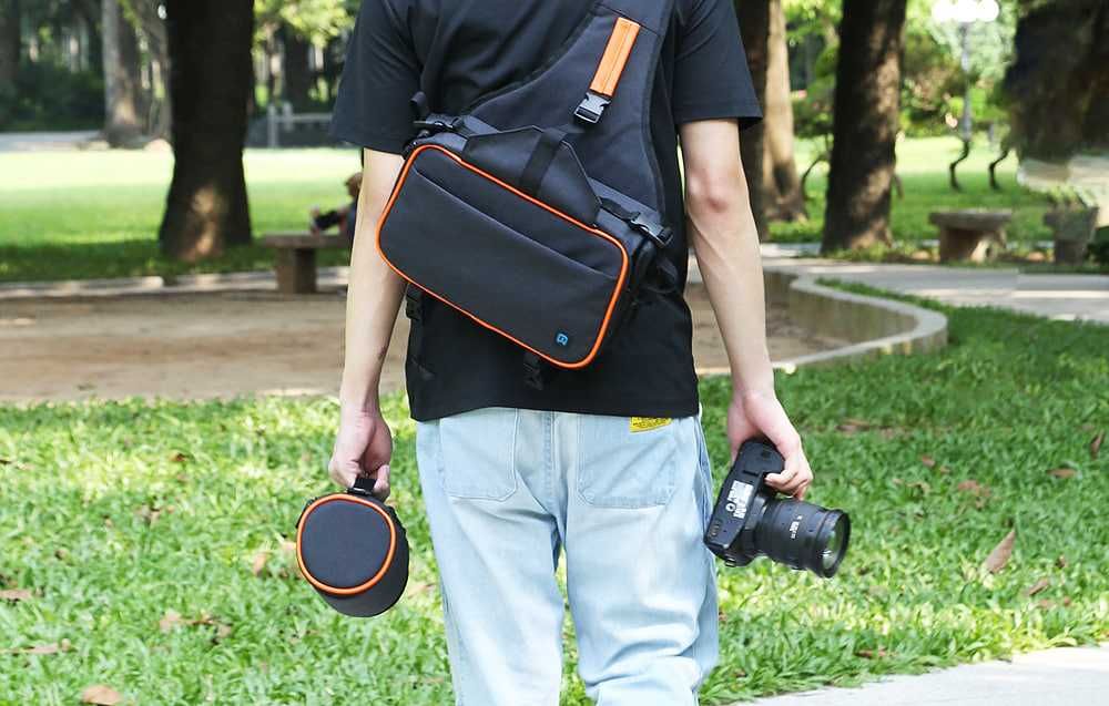 Фото аппарат учун Хархел турдаги рюкзак ва сумкалар бор!