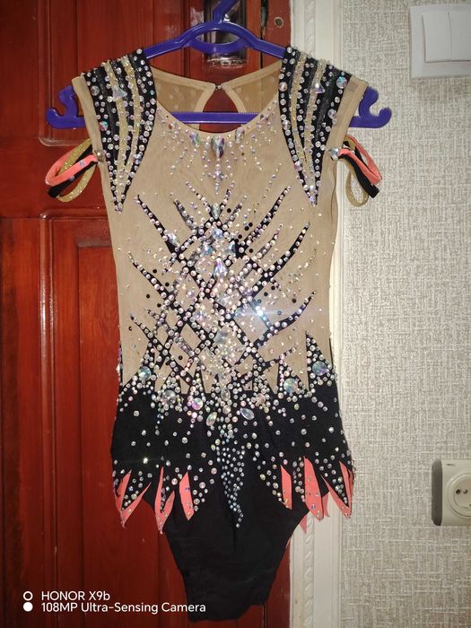 Купальник спортивный гимнастический для выступлений