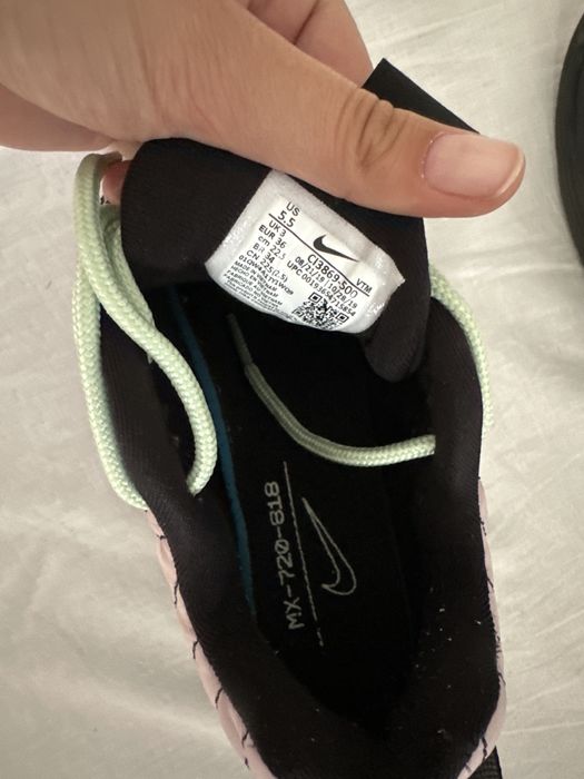 Nike sport wear! Conditie foarte buna!