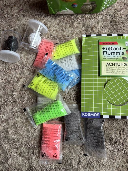 Mingi de sarit fotbal Kitul stiintific KOSMOS NOU