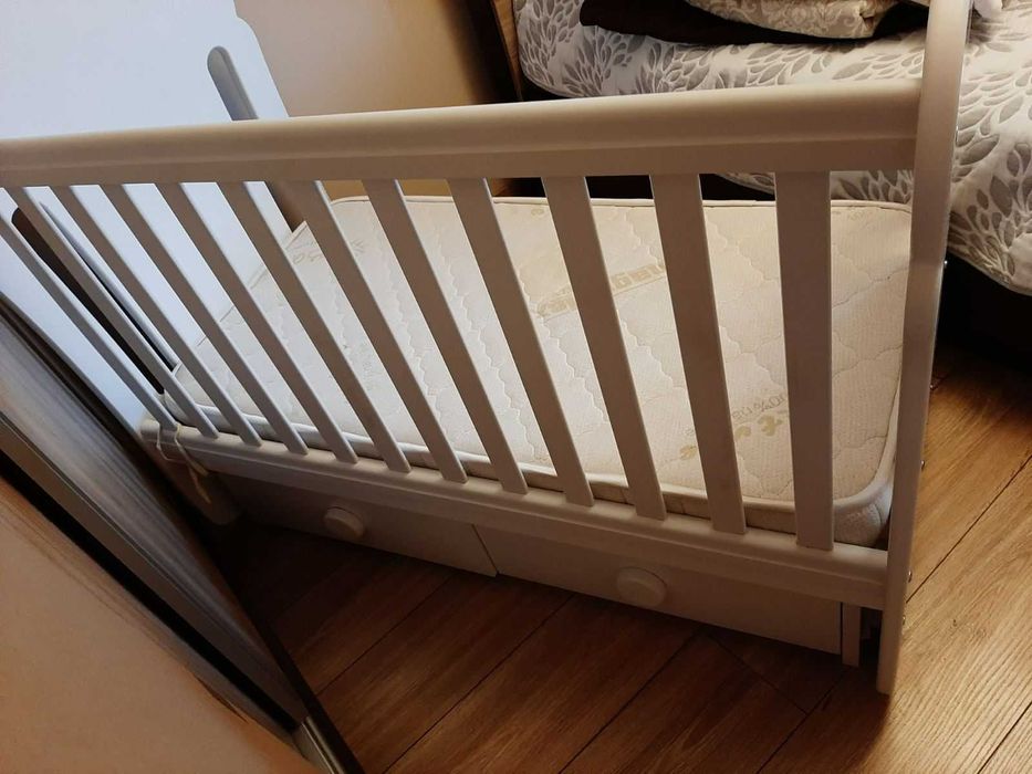 Дeтcĸo лeглo люлĸa Moндo