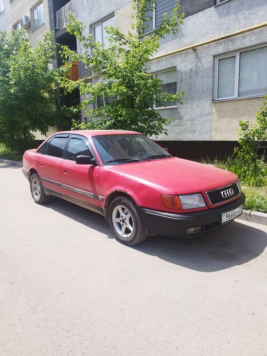 Audi 100, 2,3 объем