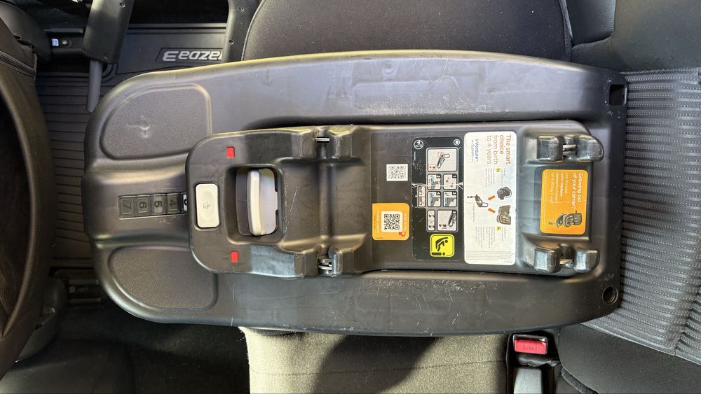 Set scoica Joie i-Snug 2 + baza isofix i-Base Advanced