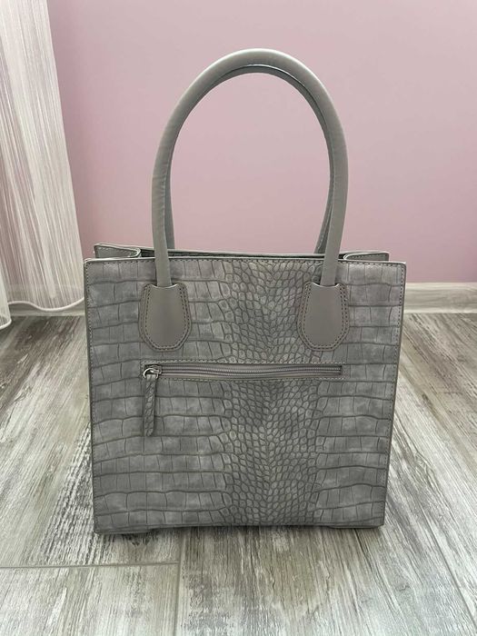 Дамска сива чанта