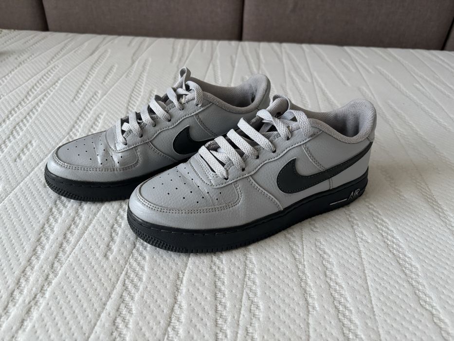 Air Force 1 low Gri cu negru