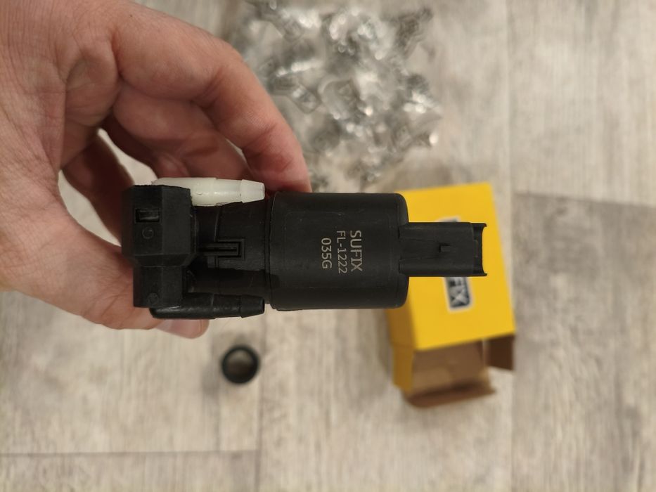 Насос омывателя Renault