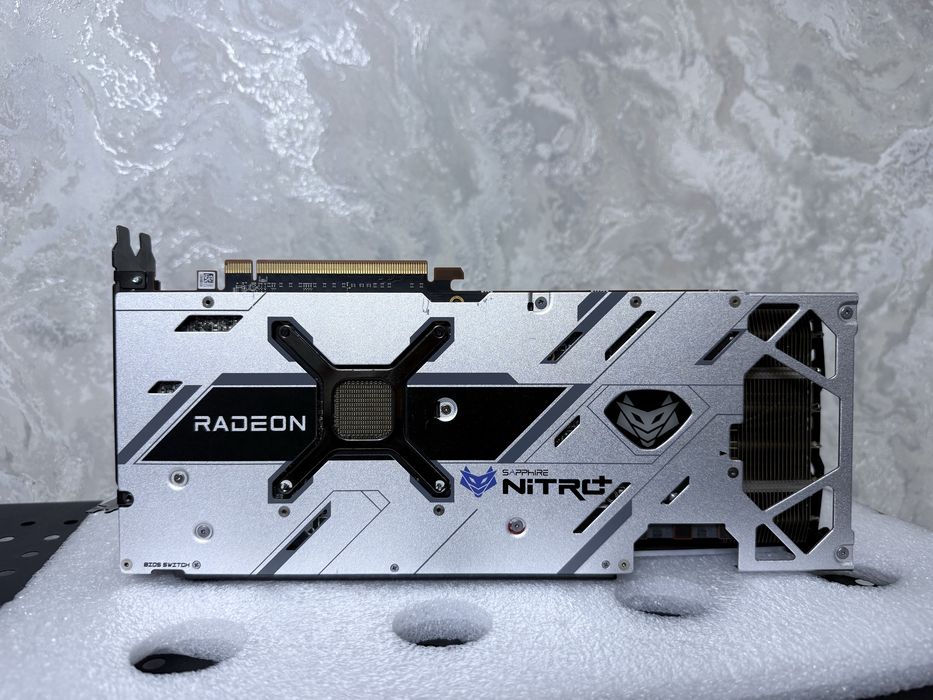 Rx 6800xt 16GB  saphire в идеальном состояние