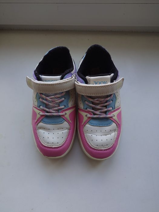 Кроссовки на девочку Jook