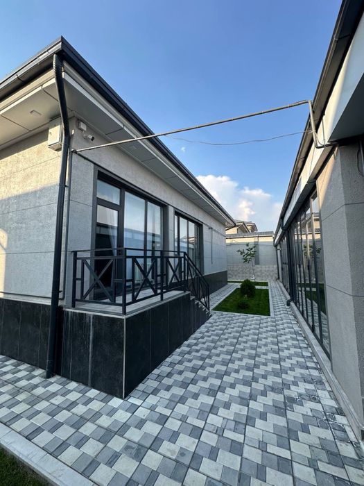 Oqtosh oilaviy dacha