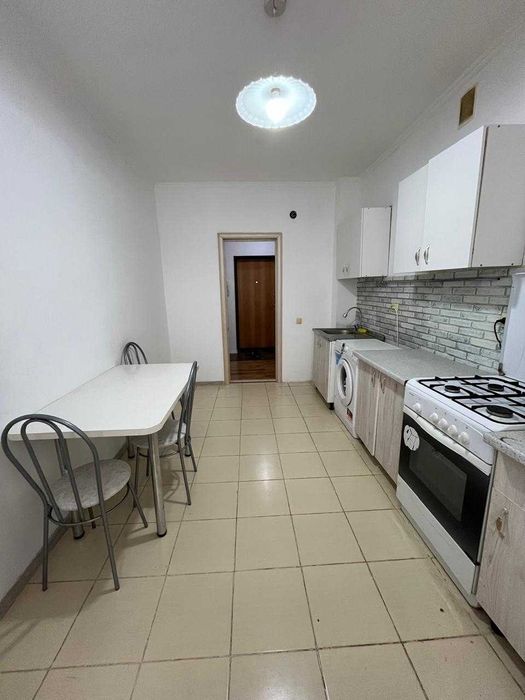 Район Дина Гипермаркет продам 2 ком кв 61