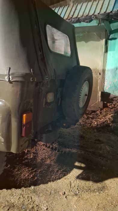 Уаз 469 на ходу.