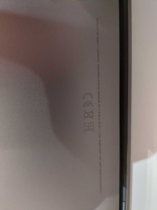 MacBook Pro 13 A2251 2020