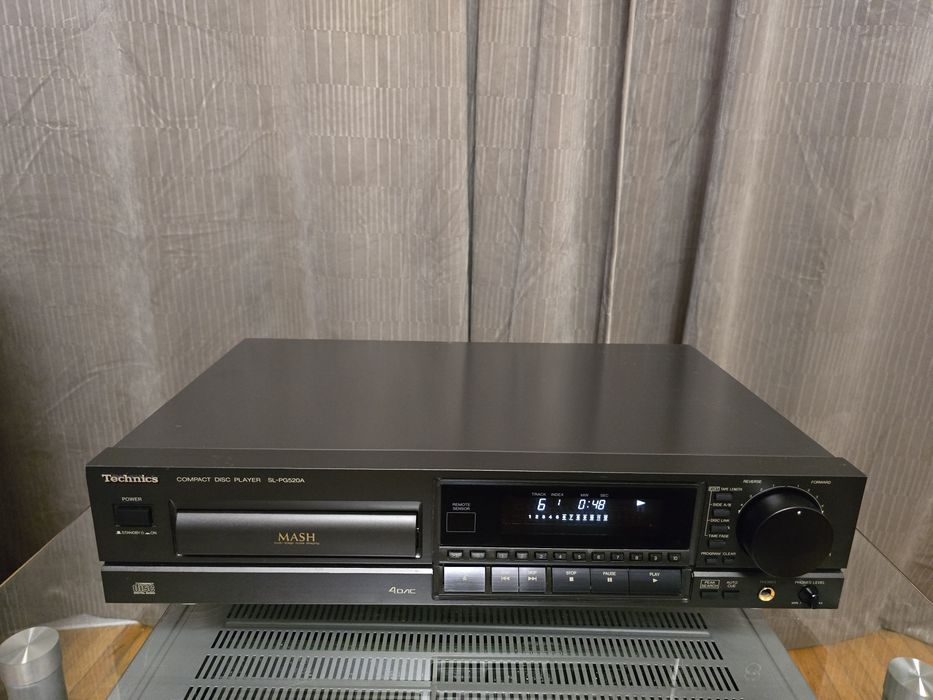 Technics SL-PG520A - CD Player Hi-Fi Vintage, MASH DAC, Made in Germany