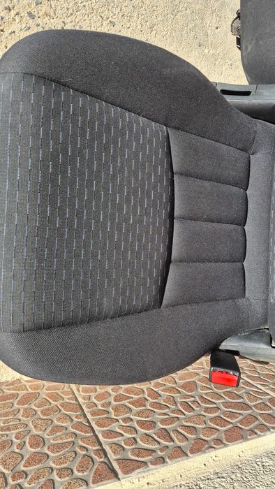 Продавам салон за Mercades w203 face комби