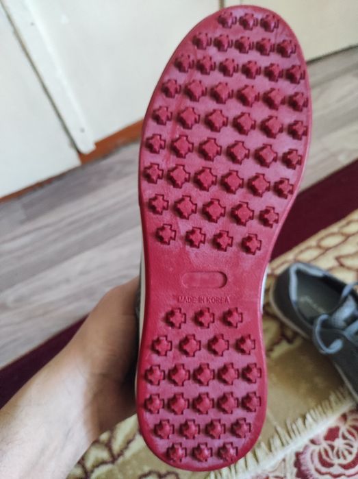 Продам мокасины мужские.