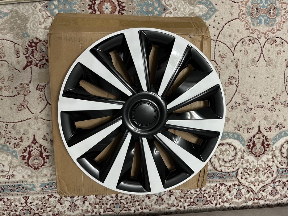 Ассалаумағалейкум продам колпак R16 черно белый