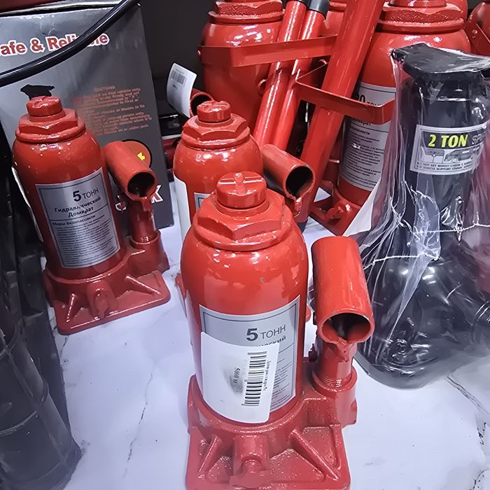 5 тонны домкрат. Домкраты