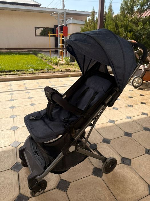 Продам коляску срочно