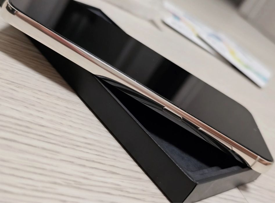 Samsung Galaxy S23 - cream, 256gb