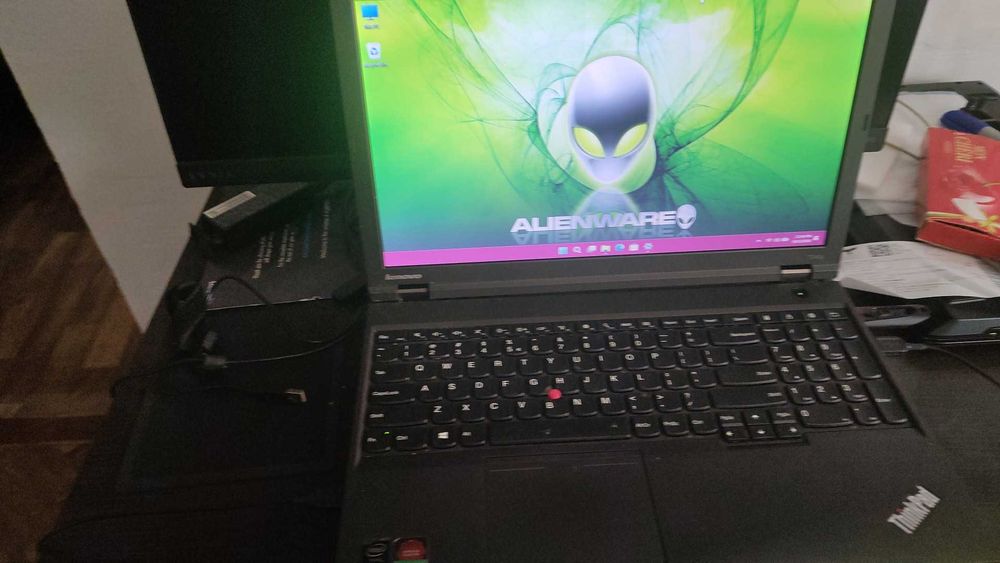 2 Laptopuri I5  cu rami 8 giga
