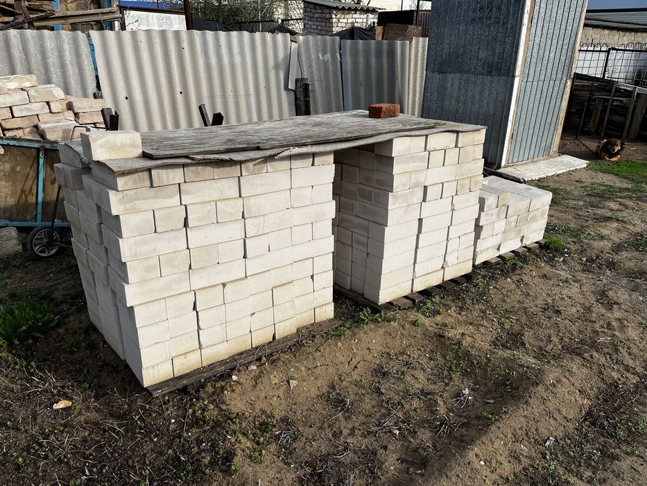 Селикатный кирпич