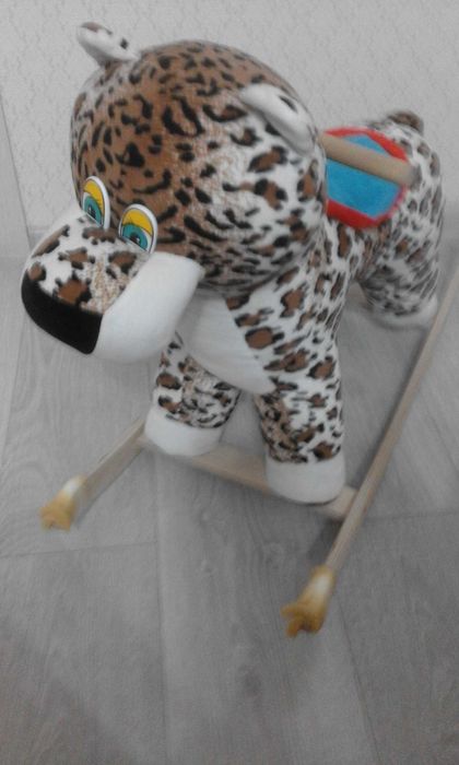 Игрушка-качалка (леопард)