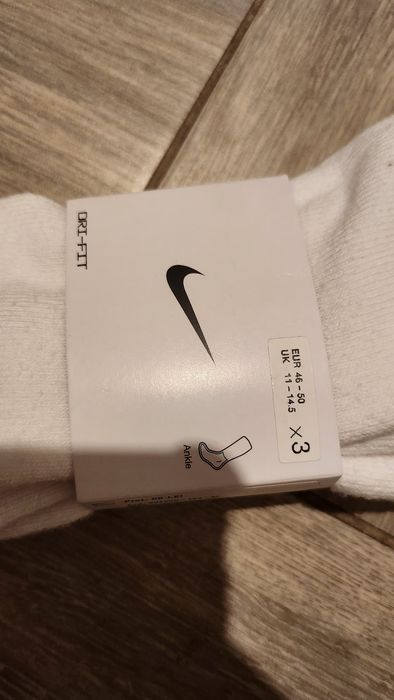 Vând sosete nike noi cu eticheta