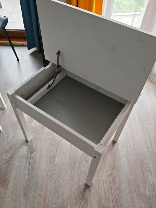 Комплект Детско Бюро и столчета  Sundvik ikea