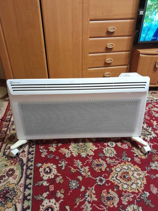 Конвектор (обогреватель) продам