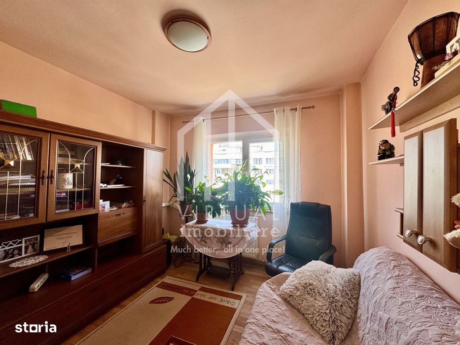 Apartament cu 4 camere, 70mp utili + balcon, lift, B-dul. Viteazu