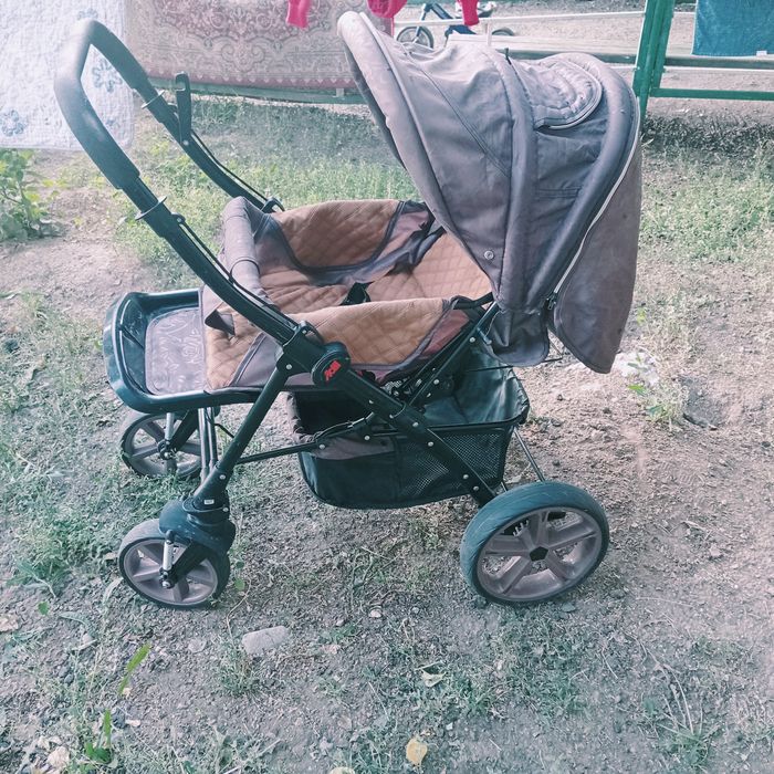 Продам детский коляска в хорошем состоянии