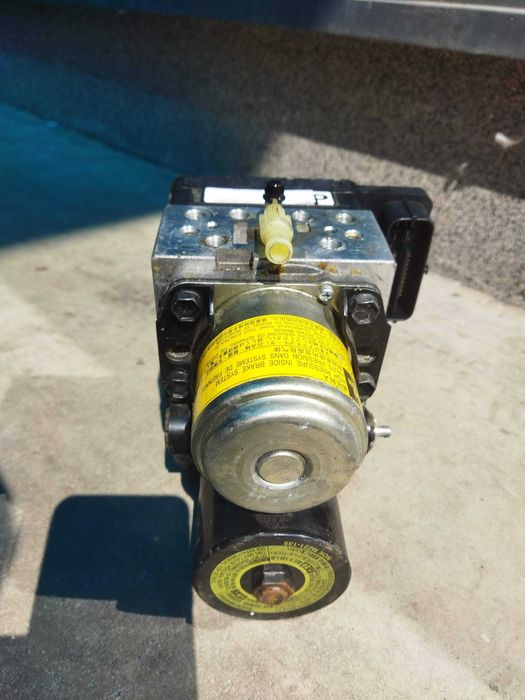 ABS модул LEXUS rx400h