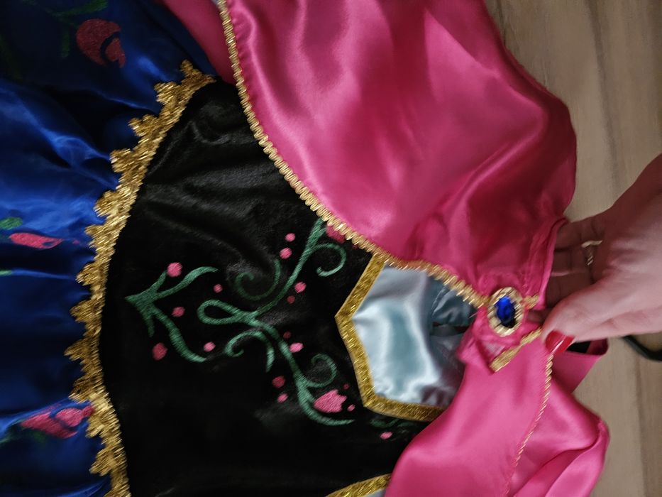 Rochita Ana Regatul de Gheata