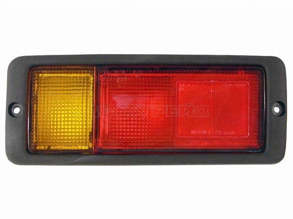 Фонарь в задний бампер Mitsubishi Montero