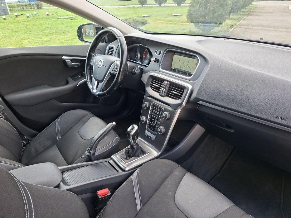 Volvo V40 D3 2.0 150 c.p 5 pistoane, Euro 5, Inmatriculat RO