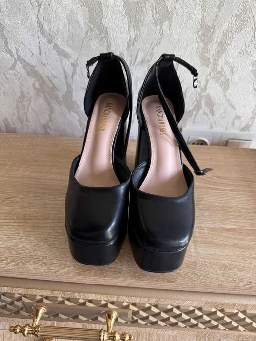 Туфли женские Sangdarosse размер 37-39