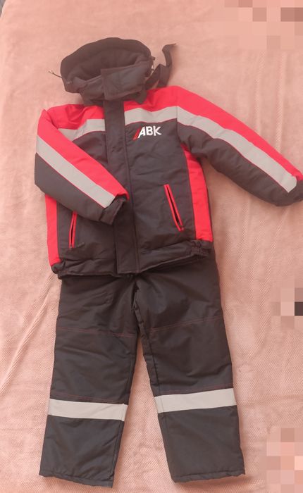 Спецодежда- куртка и комбинезон