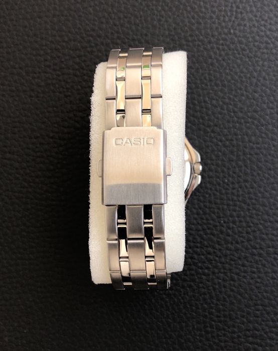 Ceas Casio original