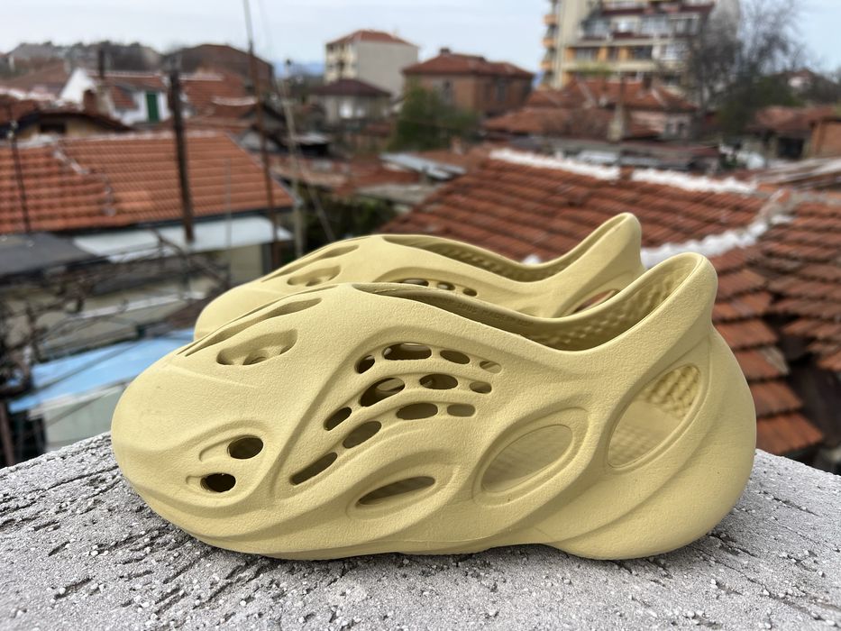 Adidas Yezzy Foam Runner 44