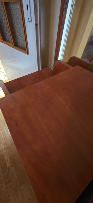 Холна гарнитура, масичка и портманто