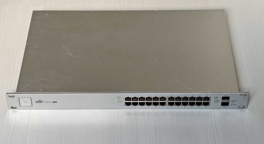 24 портов PoE switch Ubiquiti Unifi US-24-250W