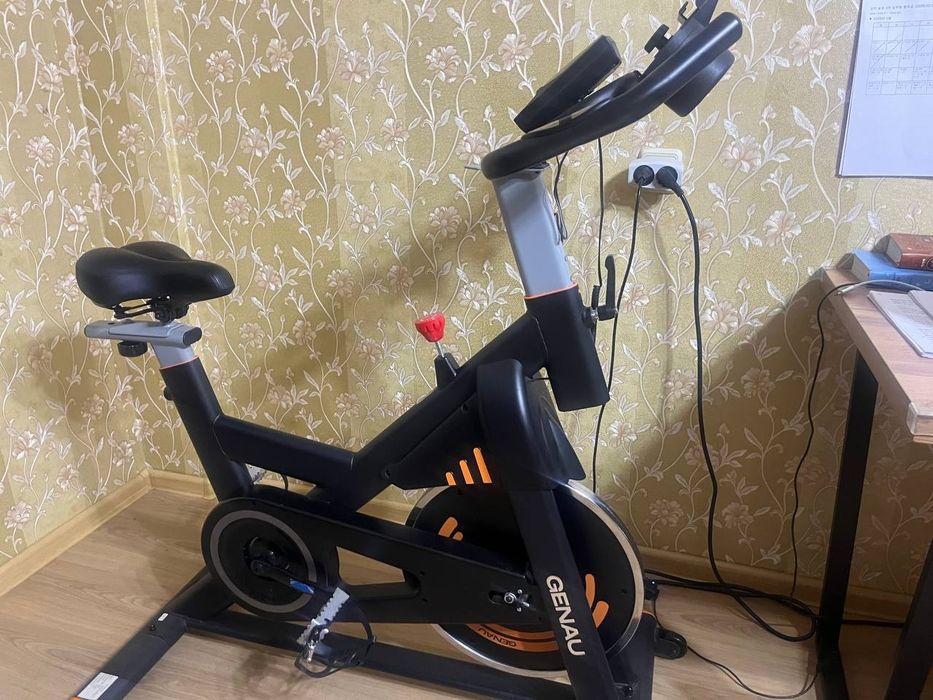 Велотренажер Genau