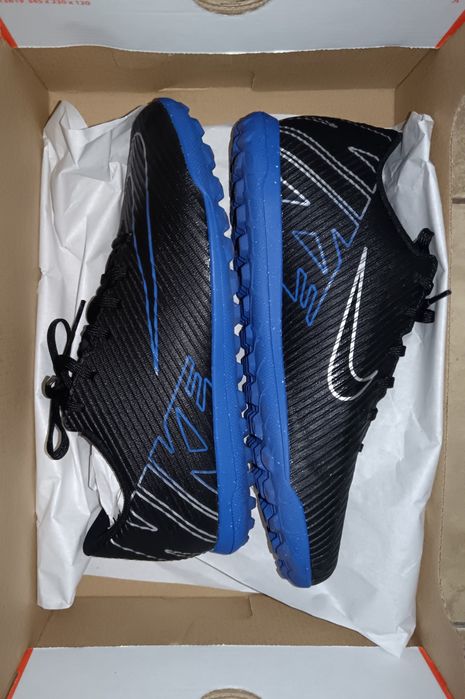 Стоножки за футбол Nike Mercurial