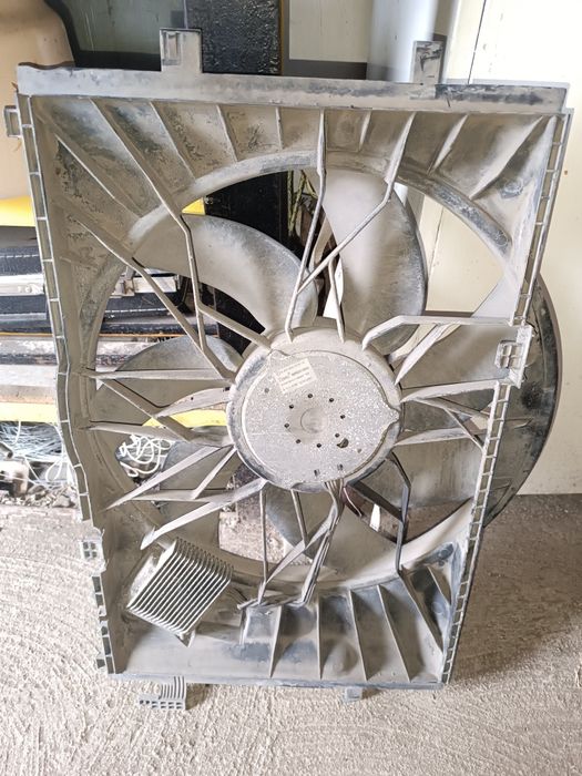 Мерседес 211 вентилятор охлаждения