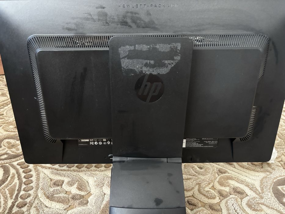 Монитор HP 60hz офисный