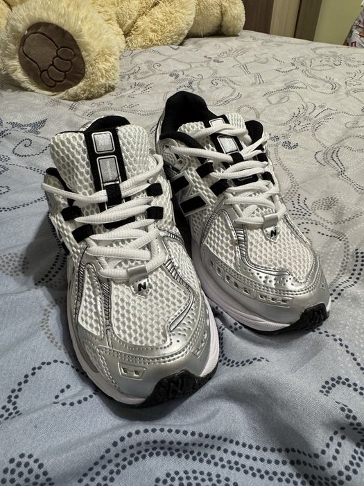 Дамски new balance 1906