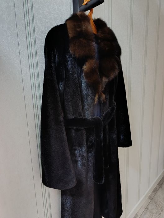 Продается норковая шуба