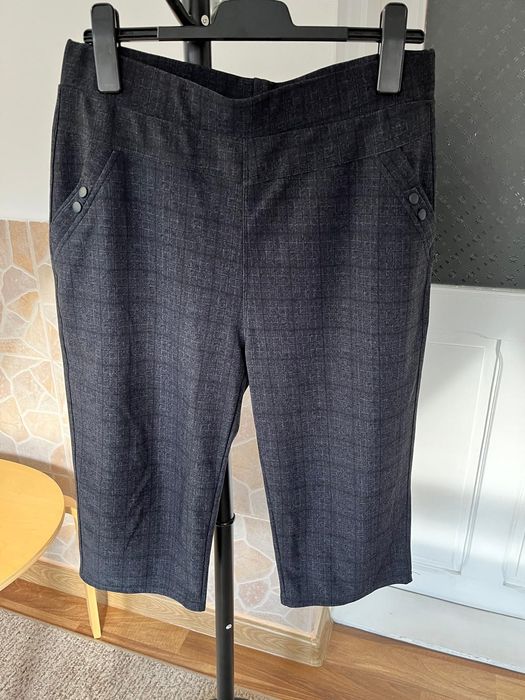 Pantaloni dama puțin mai subțiri