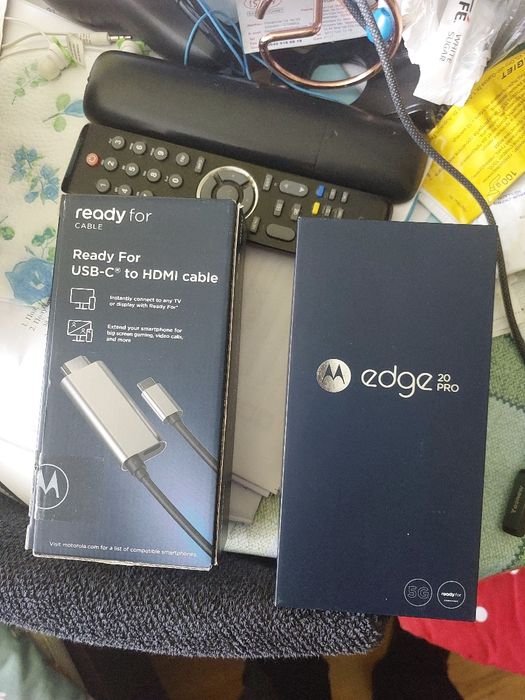 Продавам Motorola 20 pro